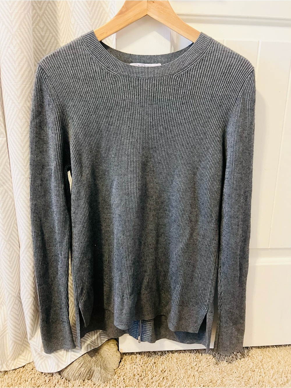 Kokun Bamboo Cashmere Zip Back Women's Gray Ribbed Crewneck Sweater medium